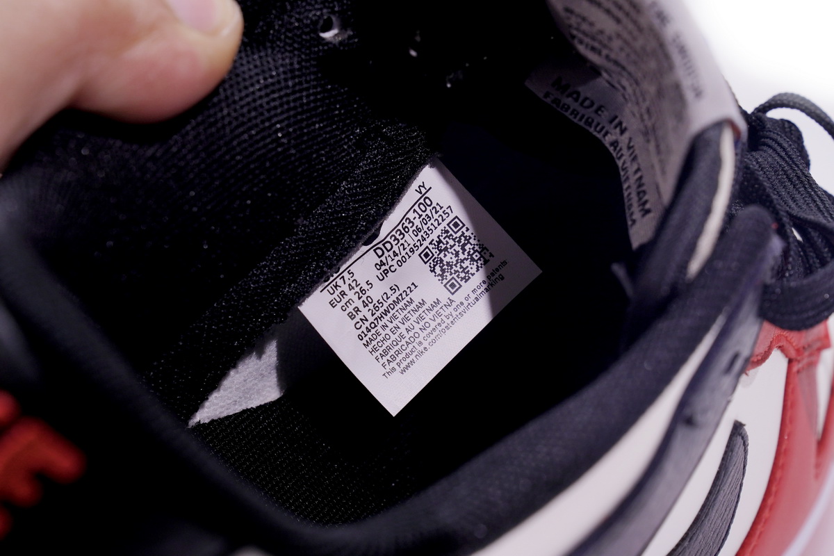 NBA x Nike Dunk Low EMB 75th Anniversary  DD3363-100