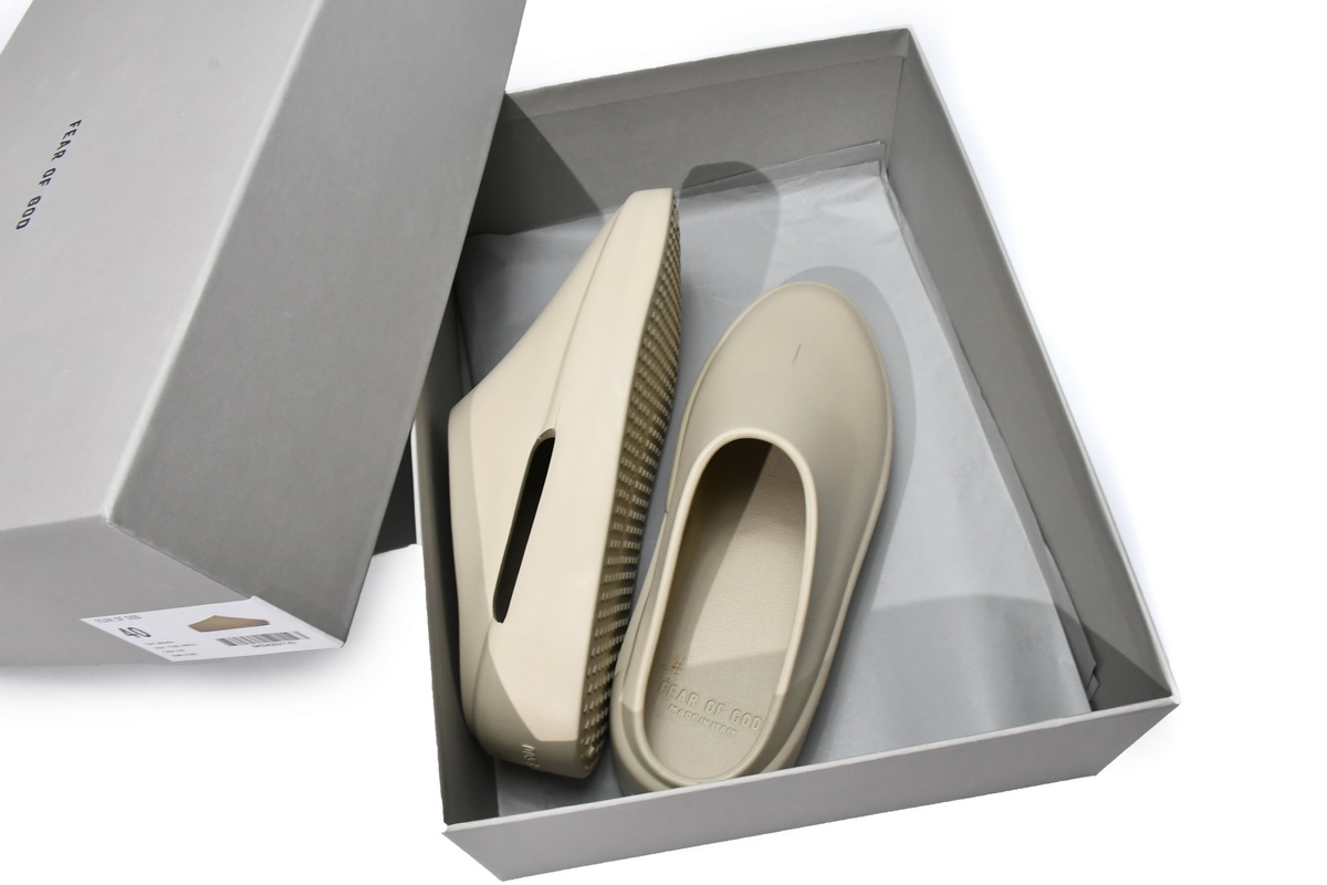 FEAR OF GOD The California Slip-On Oat -222