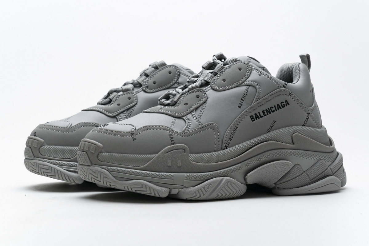 Ba***ci*ga Triple S Grey Black  536737 W2FA1 1210