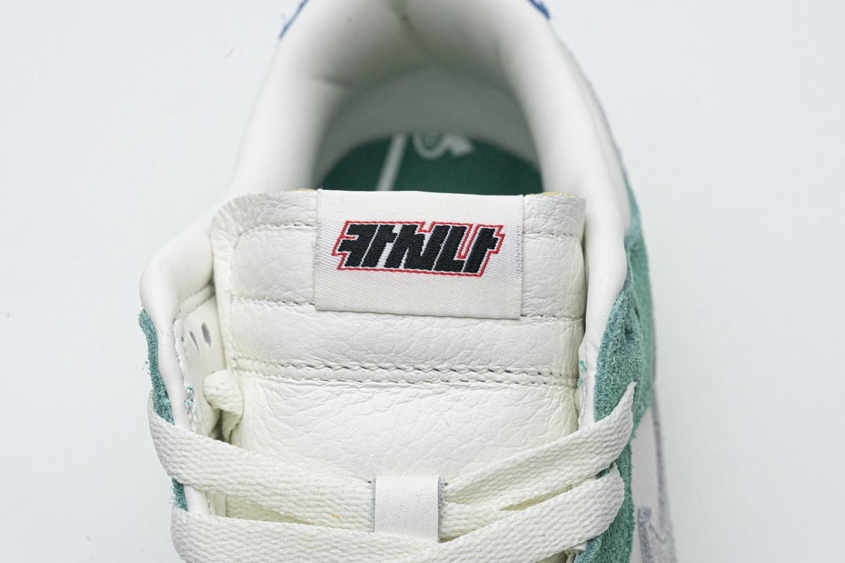 Kasina x Nike Dunk Low  Neptune Green  CZ6501-101