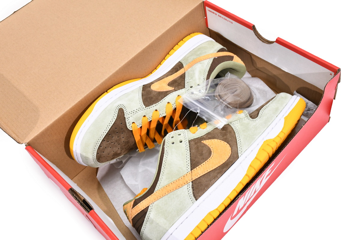 Nike Dunk Low SE Dusty Olive  DH5360-300