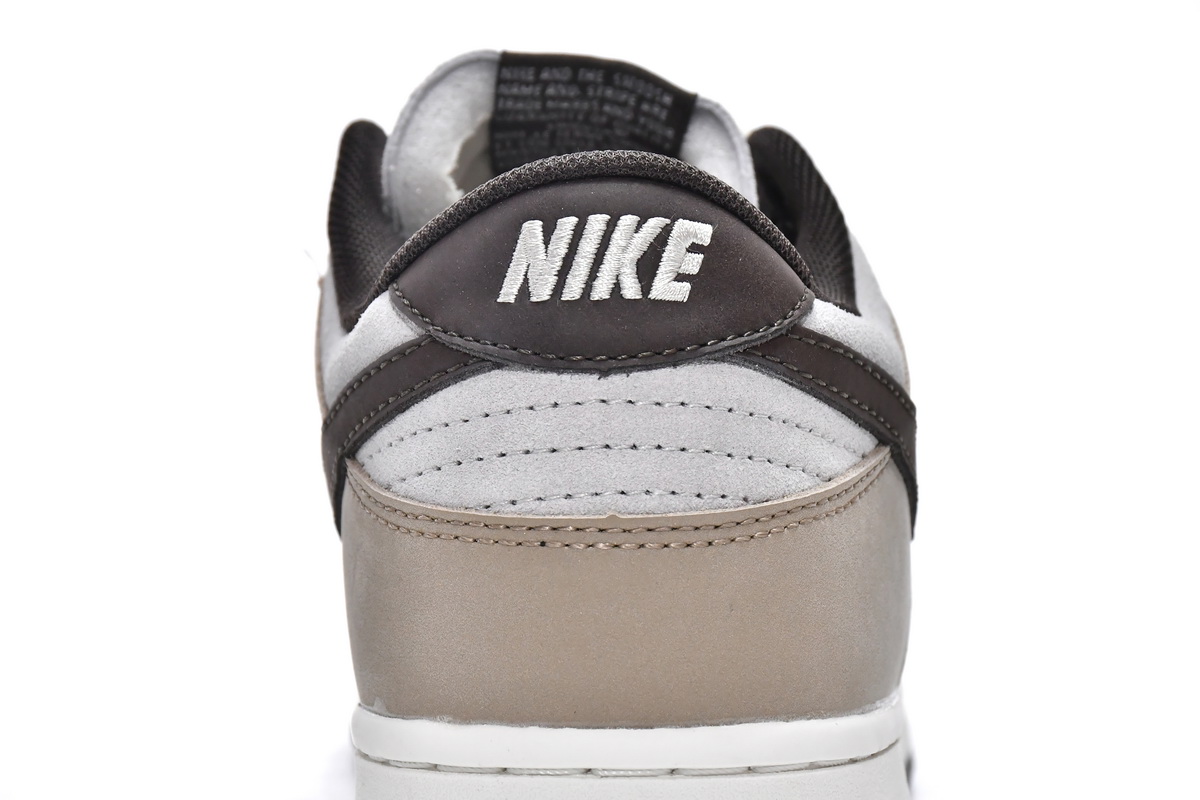 Otomo Katsuhiro x Nike SB Dunk Low Steamboy OST  LF0039-002