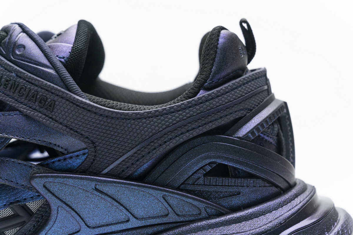 Ba***ci*ga Track 2 Sneaker Chameleon  568615 W2MA1 5610