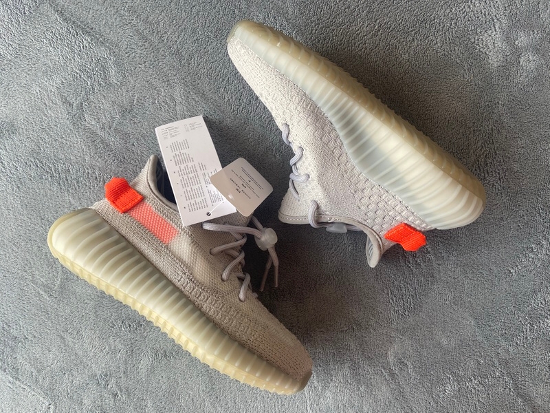 KID shoes adidas Yeezy Boost 350 V2 Tail Light  FX9017