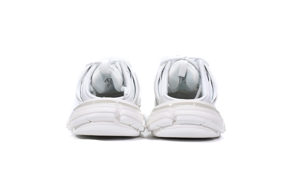 Ba***ci*ga Track White 653813 W3CP3 900