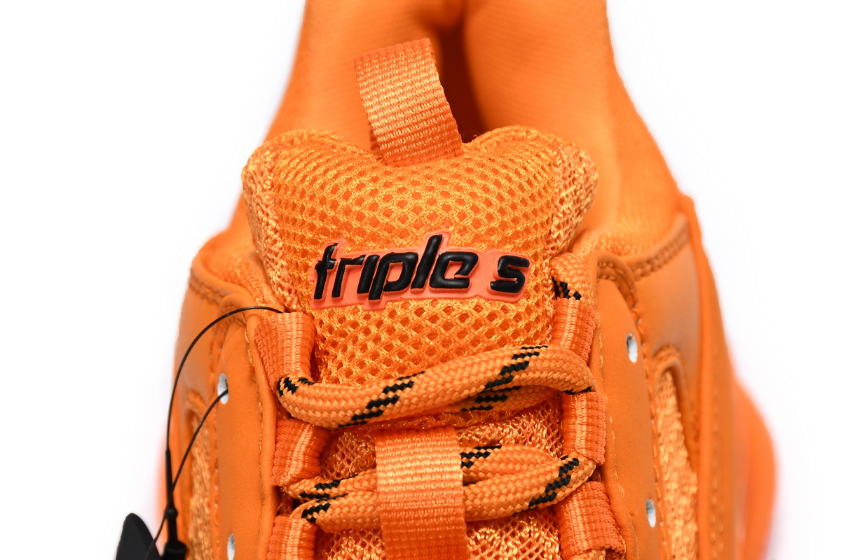 Ba***ci*ga Triple S Orange  541624 W2GA1 7510