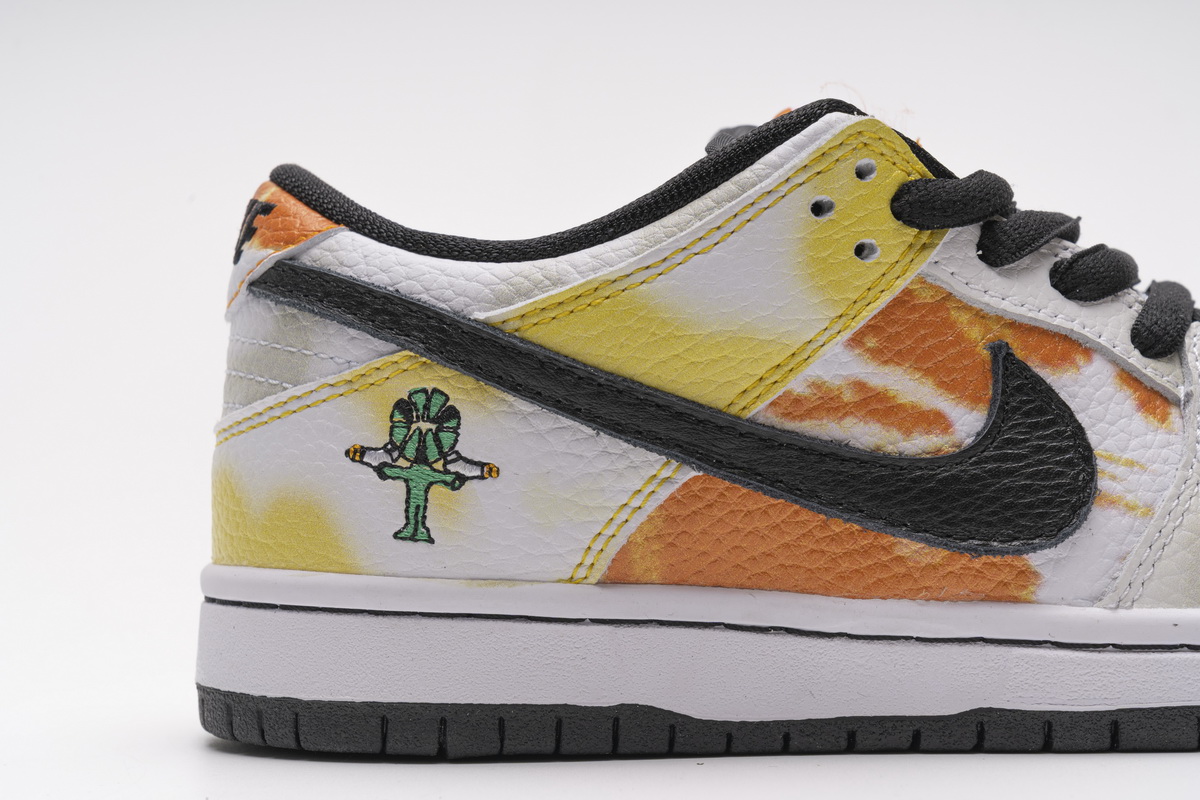 Nike SB Dunk Low Pro QS   BQ6832-101