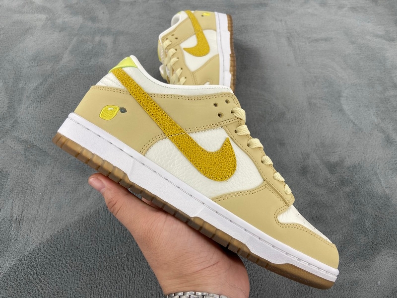Nike Dunk Low Lemon Drop  DJ6902-700
