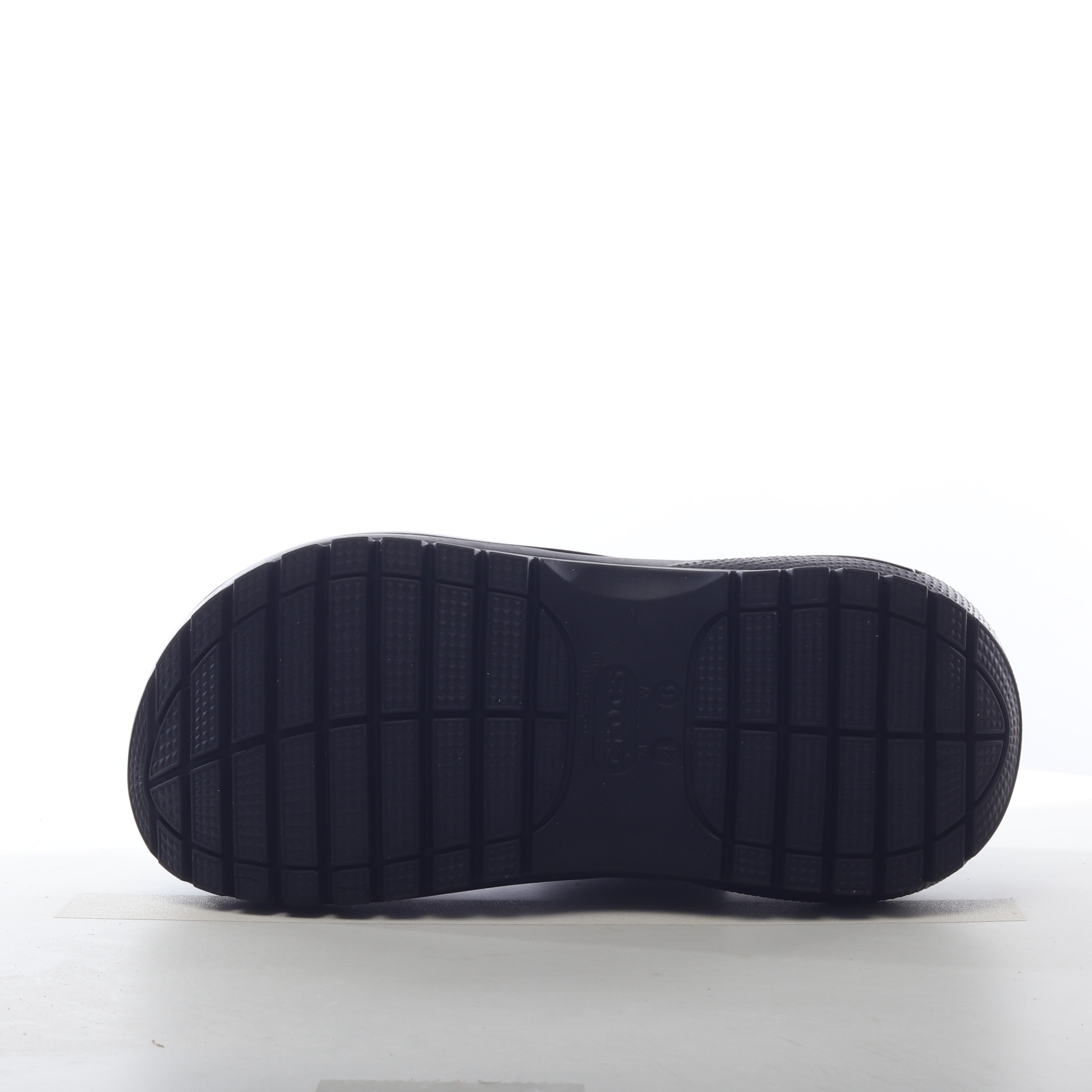 Crocs Classic Mega Crush Clog Black 207988-001