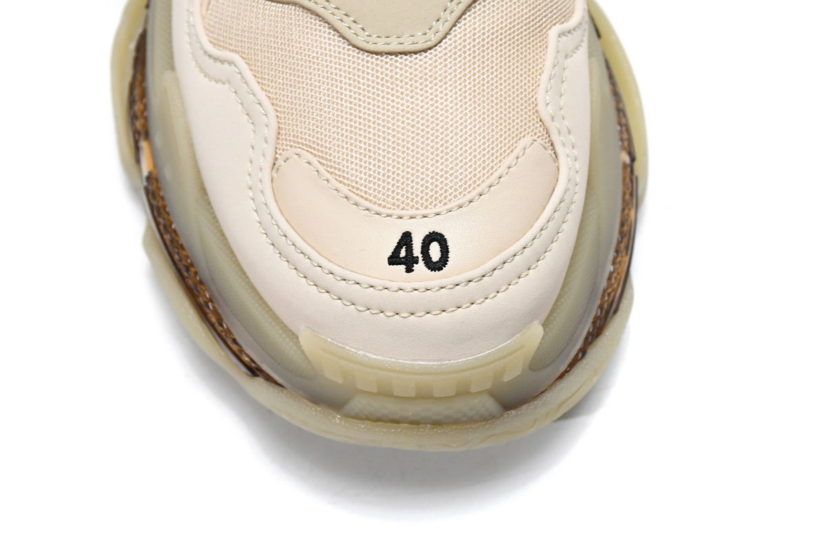 Ba***ci*ga  Triple S Nude   544351 W2GA1 9710