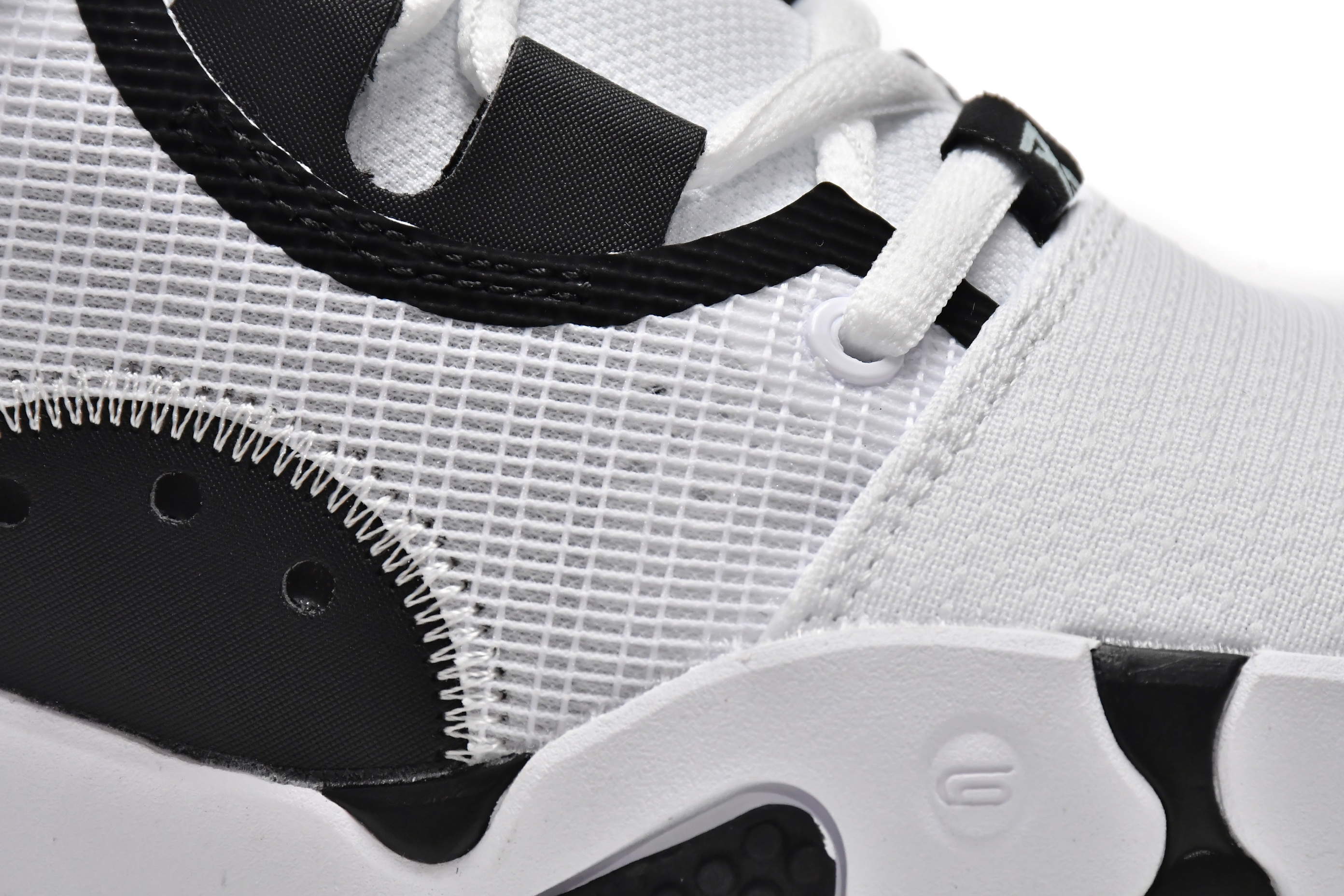 Nike PG 6 EP Panda  DH8447-101