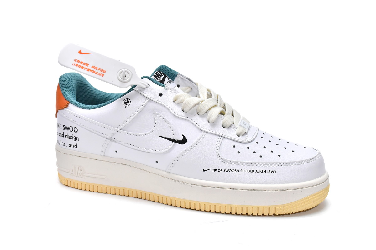 Nike Air Force 1‘07 LE Starfish DM0970-111