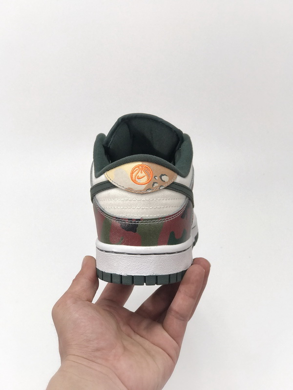 Nike Dunk Low SE Sail Multi-Camo   DH0957-100