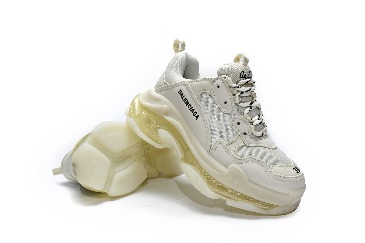 Ba***ci*ga Triple S Creamy White   541624 W2GA1 9100