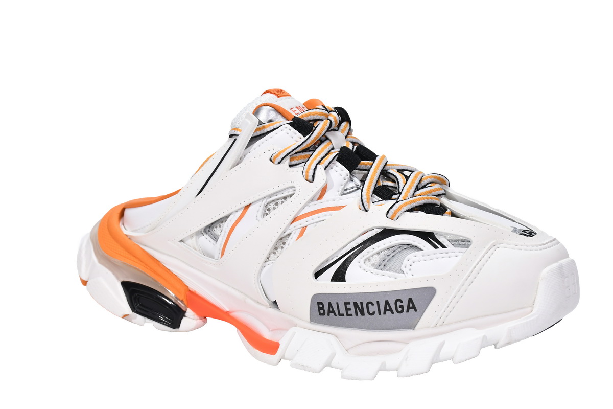 Ba***ci*ga Track White Orange 653813 W3CP3 9059