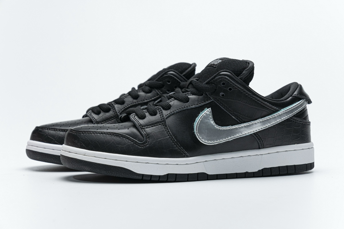 Nike SB Dunk Low Pro OG QS “Black Diamond”   BV1310-001