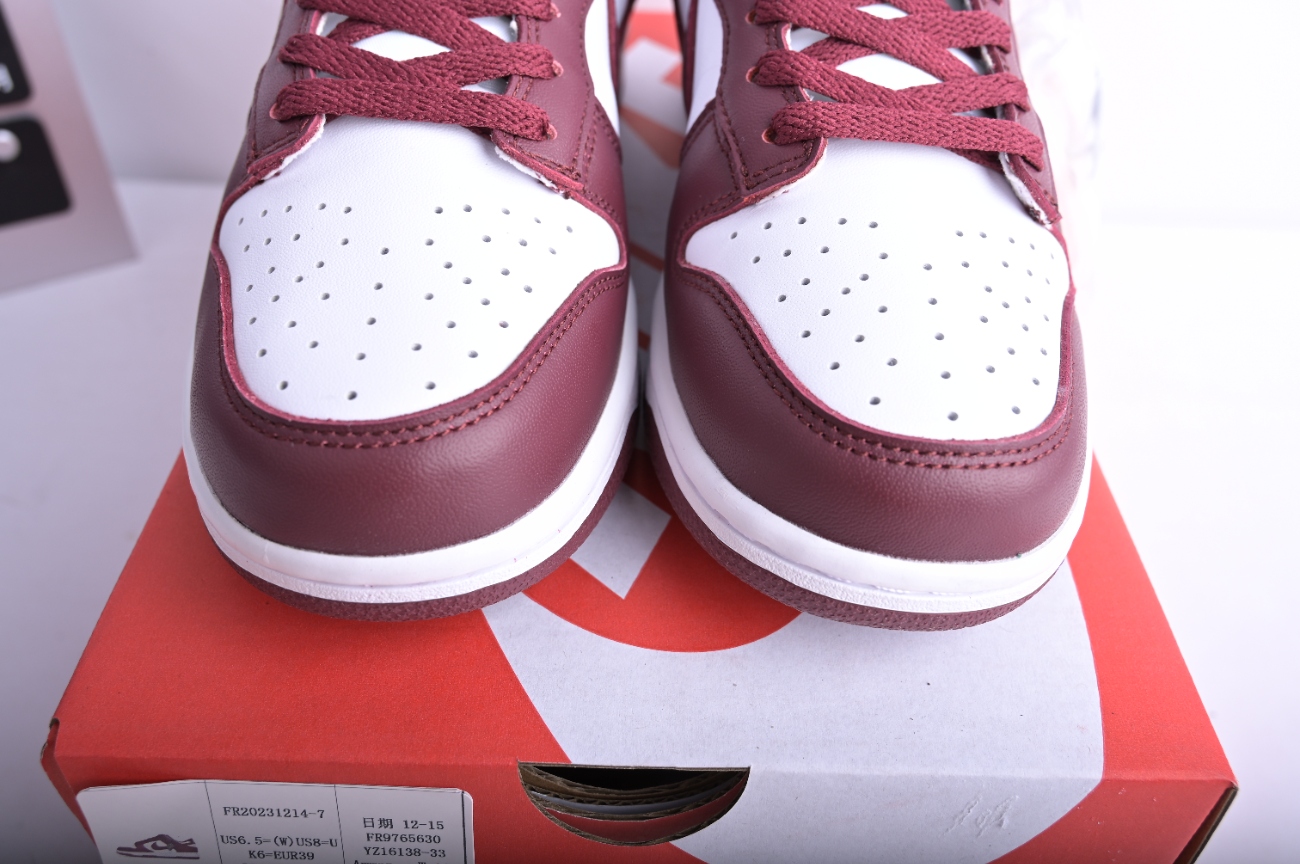 Nike Dunk Low Team Read DD1391-601