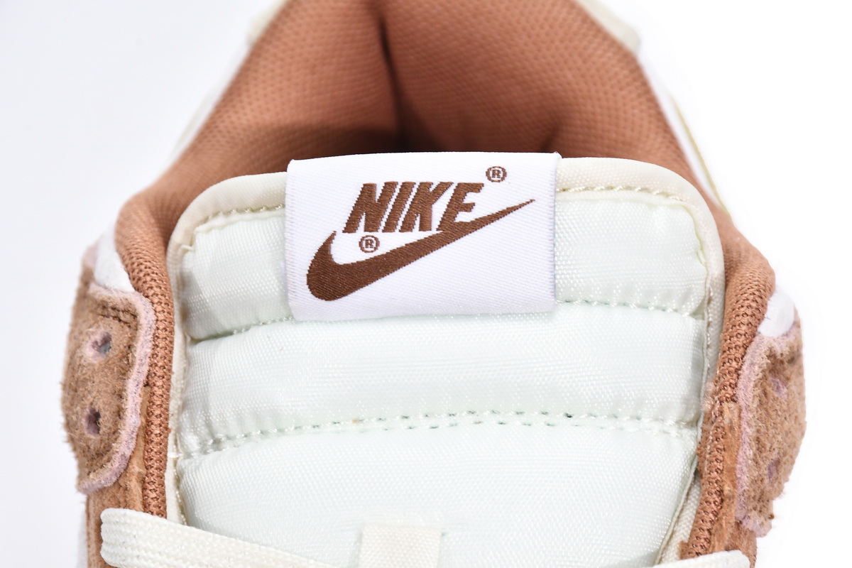 Nike Dunk SB Low PRM Medium Curry   DD1390-100