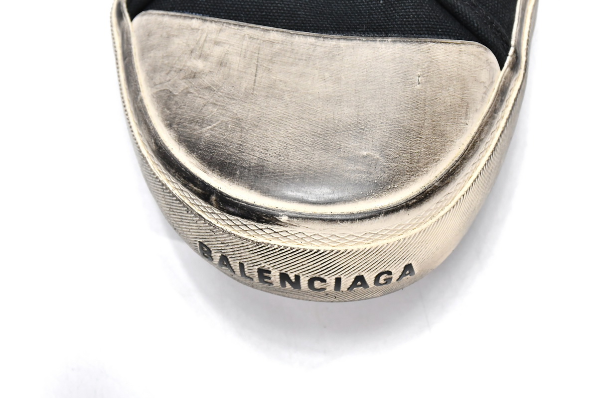 Ba***ci*ga Paris High Destroyed - Black White 688752 W3RC1 1090