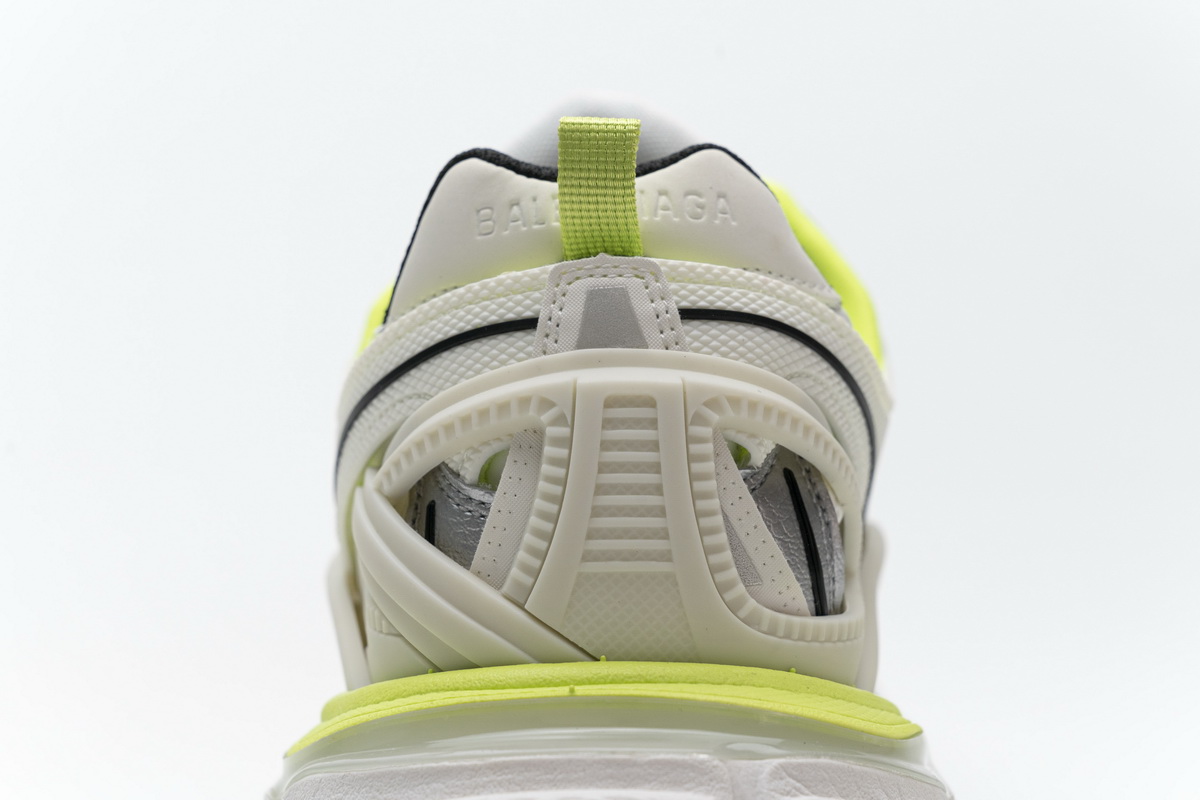 Ba***ci*ga Track 2 Sneaker White Fluo Yellow   568515 W2ON3 9073