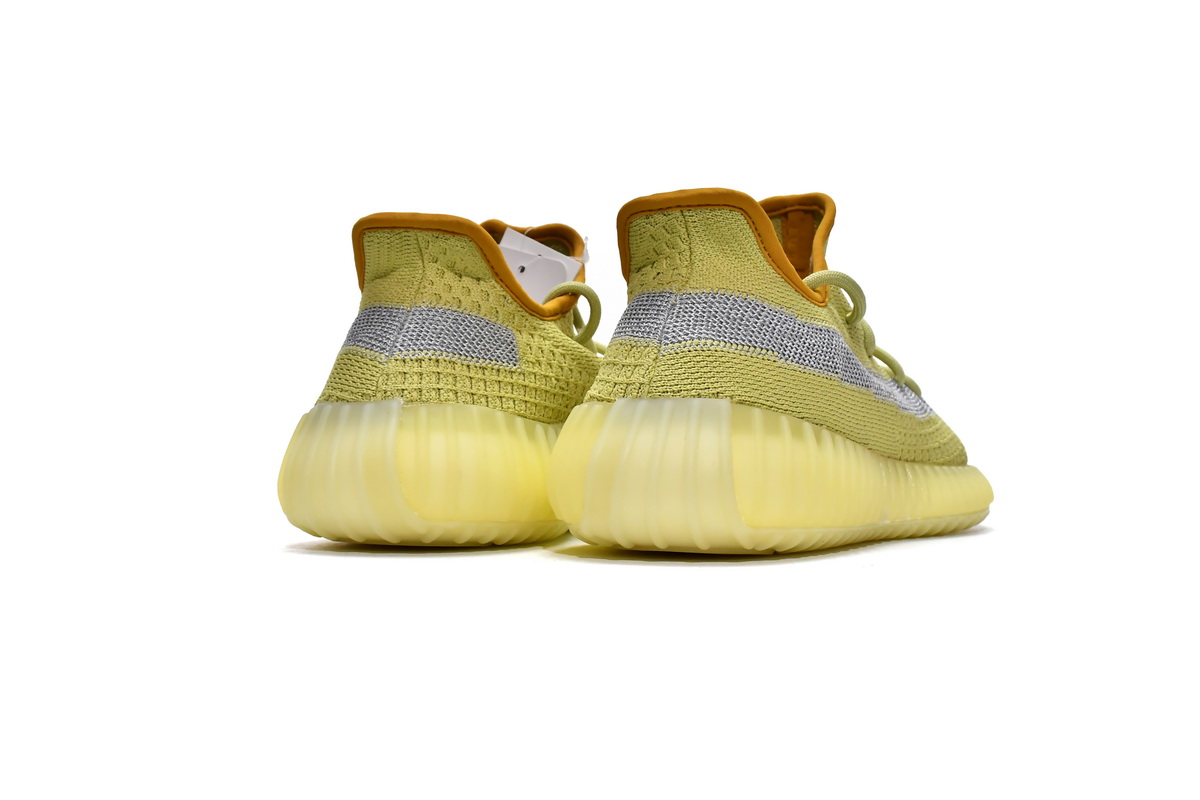 XP  adidas Yeezy Boost 350 V2 Marsh  FX9034