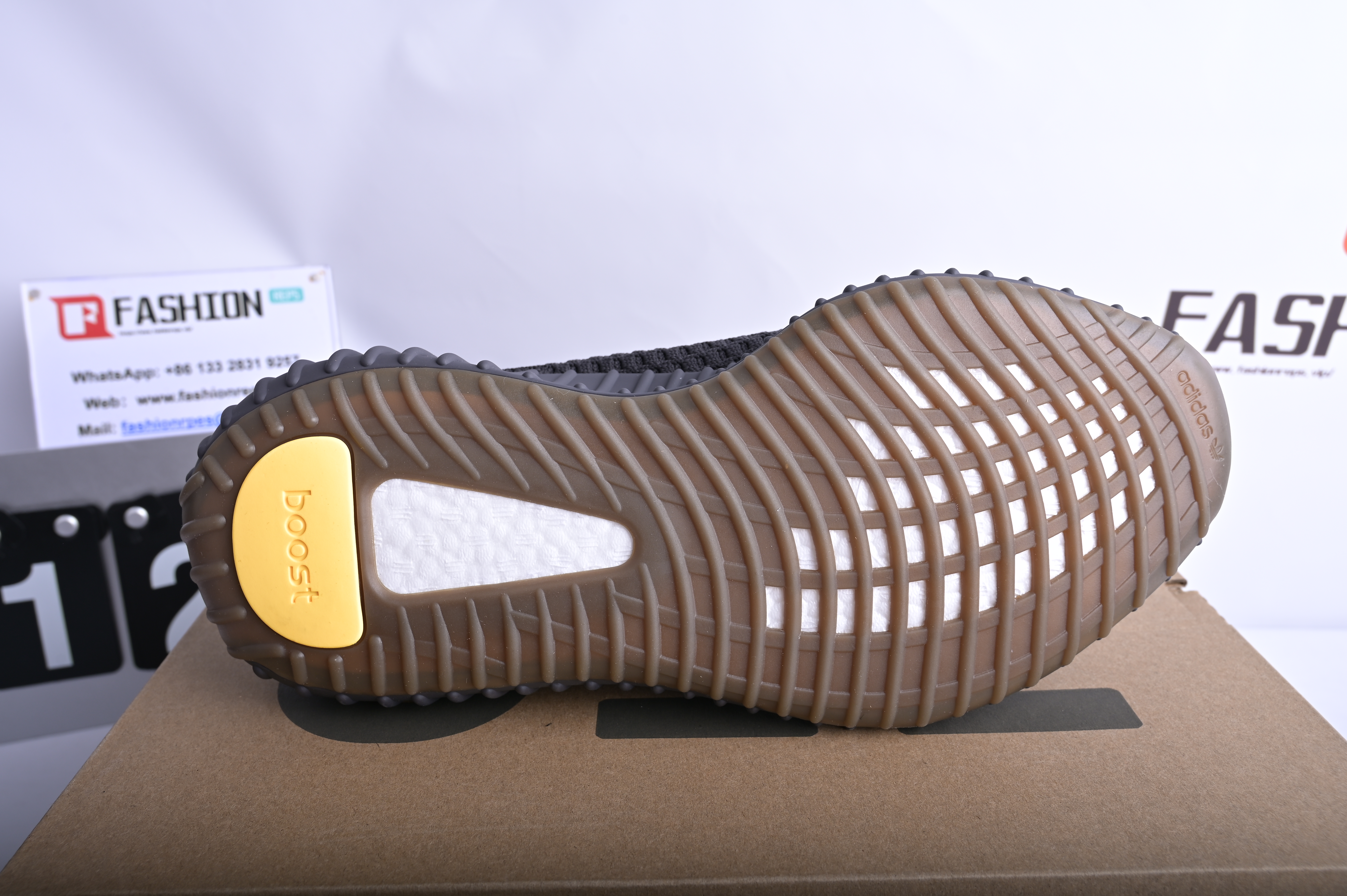 adidas Yeezy Boost 350 V2 Cinder  FY2903