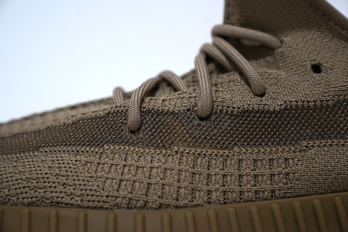 adidas Yeezy Boost 350 V2 “Earth”   FX9033