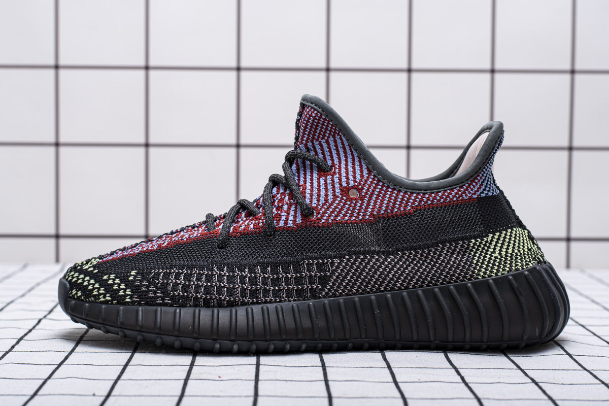 adidas Yeezy Boost 350 V2 “Yecheil Reflective   FX4145