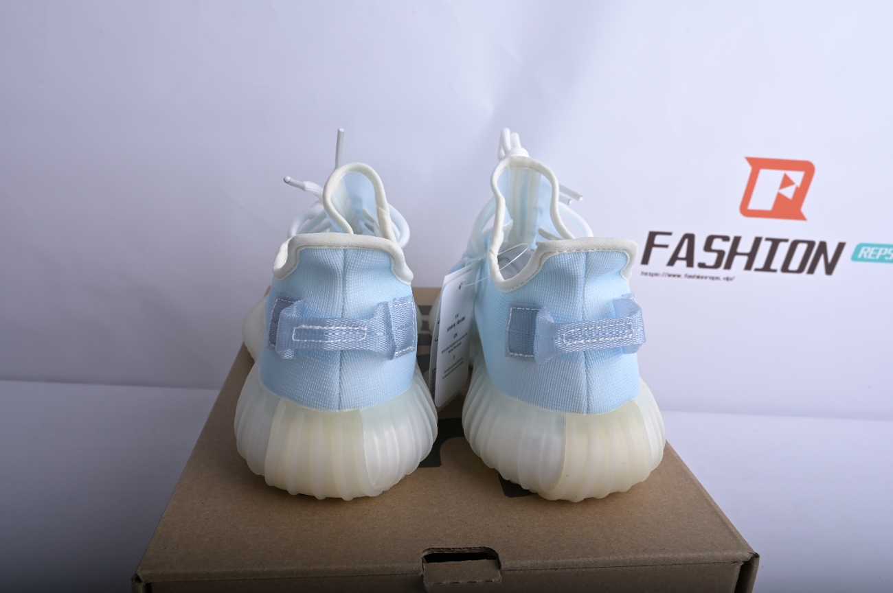DG adidas Yeezy Boost 350 V2 Mono Ice GW2869