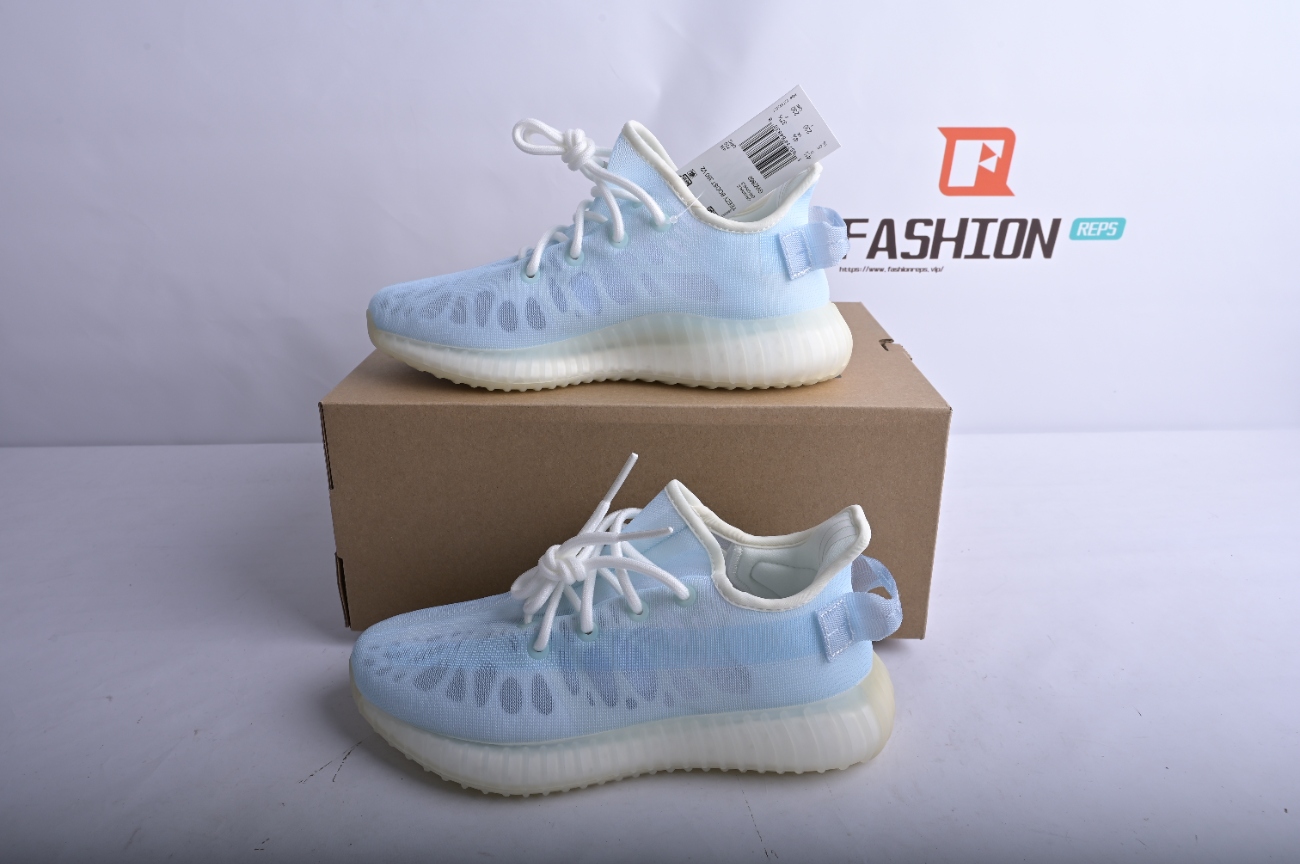 DG adidas Yeezy Boost 350 V2 Mono Ice GW2869