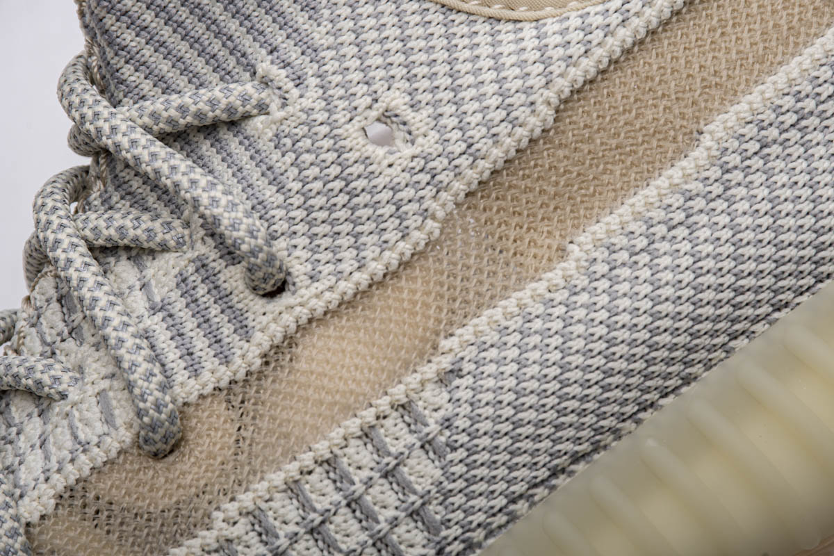 Adidas Yeezy 350 Boost V2  Lundmark  FU9161