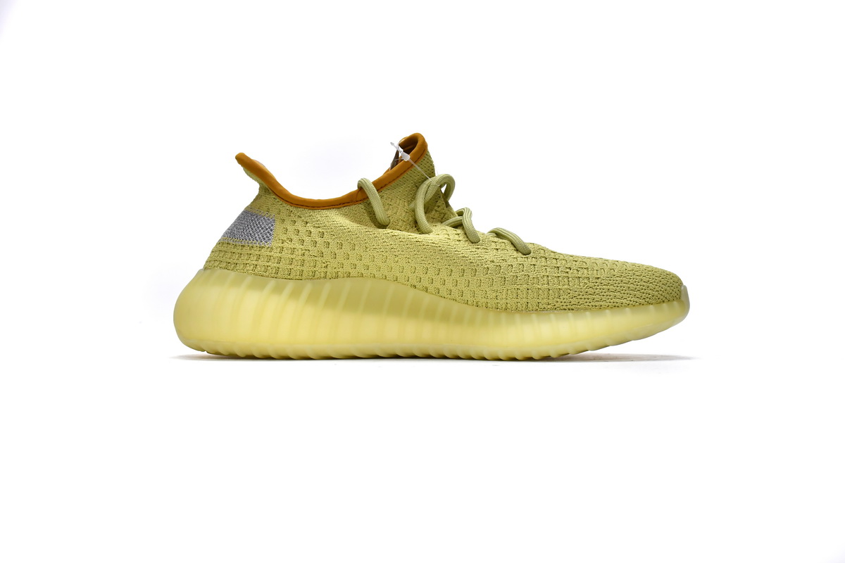 XP  adidas Yeezy Boost 350 V2 Marsh  FX9034