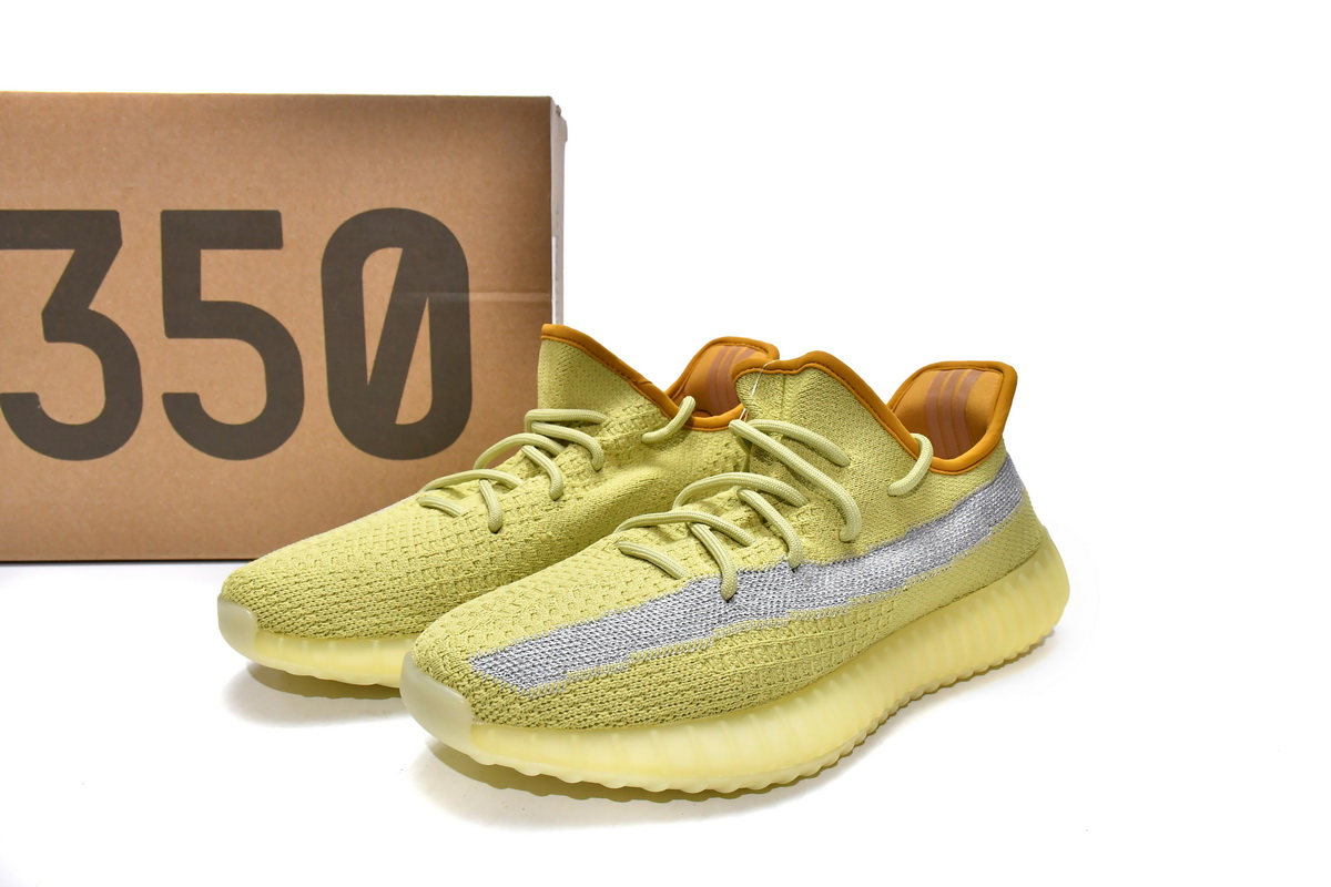 XP  adidas Yeezy Boost 350 V2 Marsh  FX9034