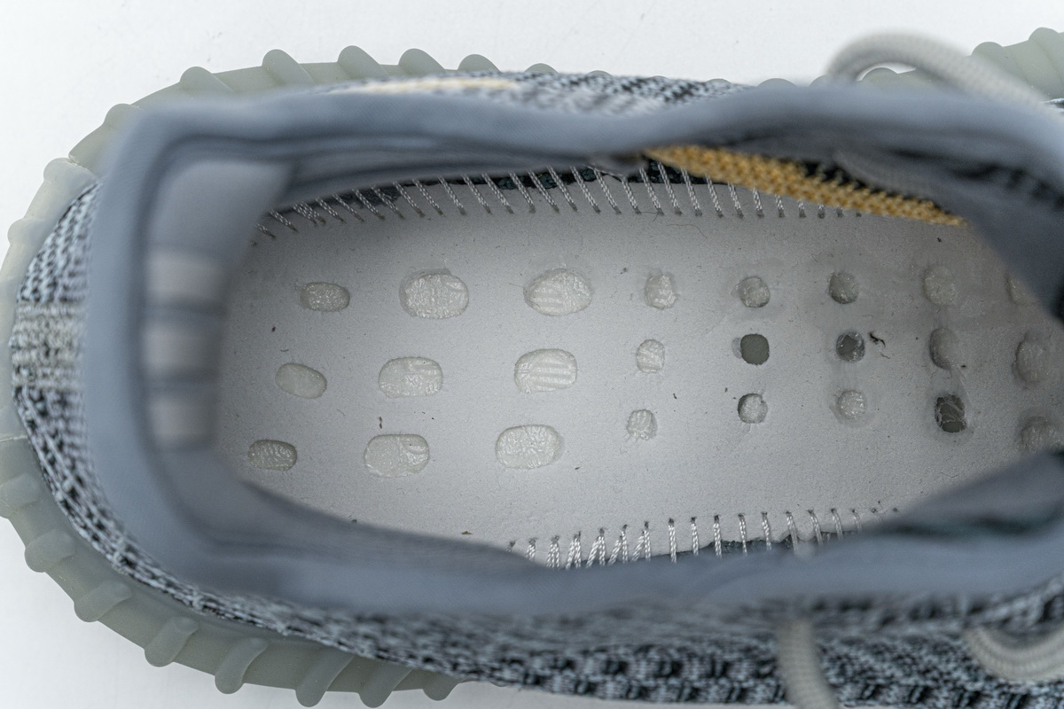DG adidas Yeezy Boost 350 V2 “Ash Blue” GY7657