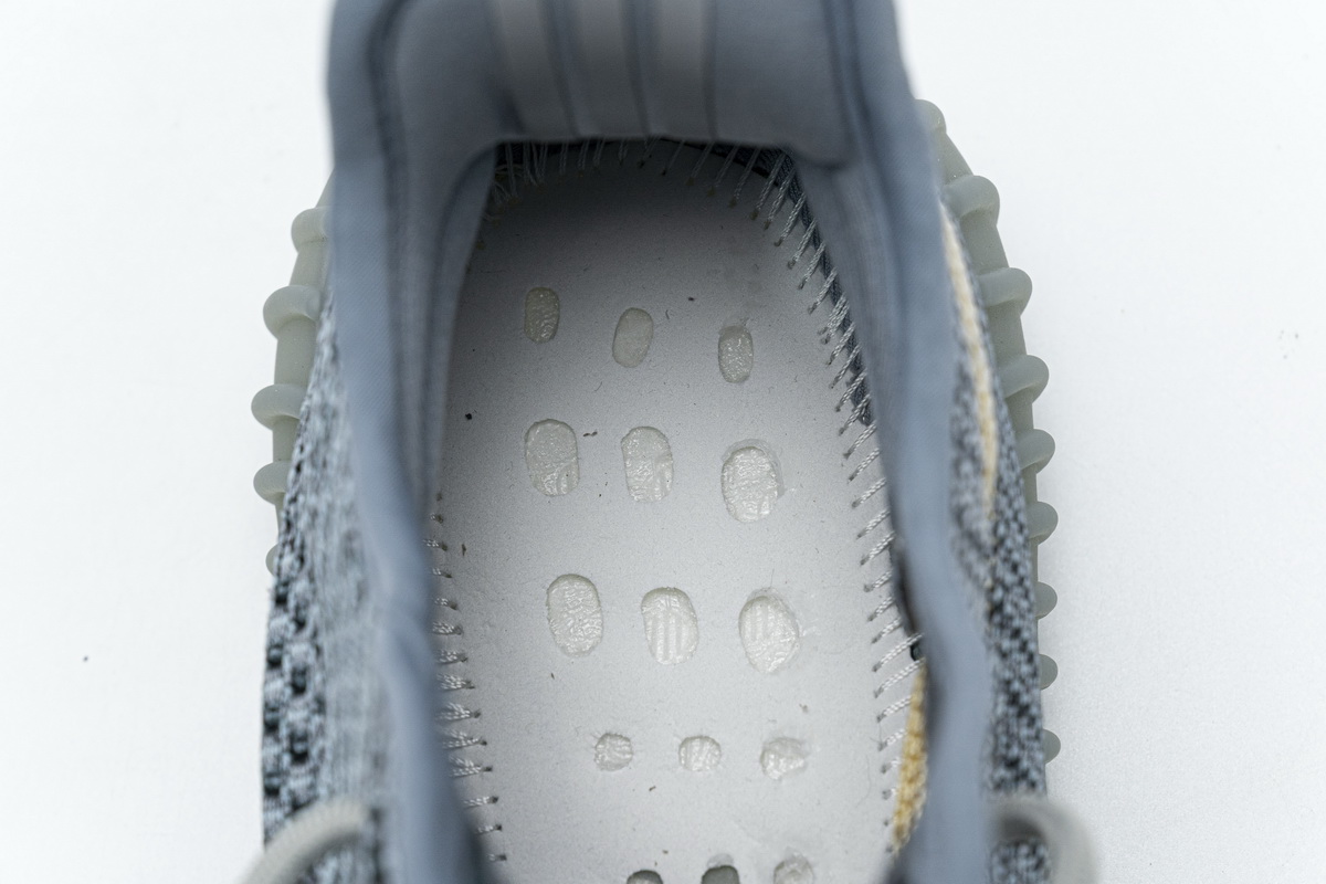 DG adidas Yeezy Boost 350 V2 “Ash Blue” GY7657