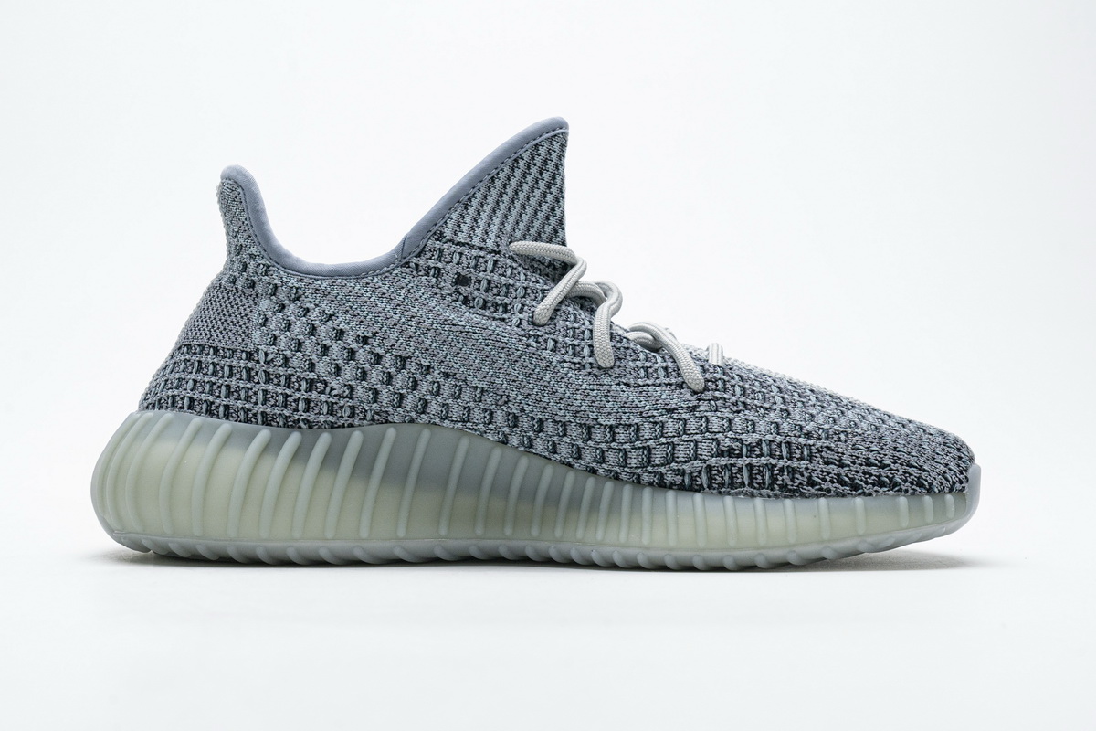 adidas Yeezy Boost 350 V2 “Ash Blue”  GY7657