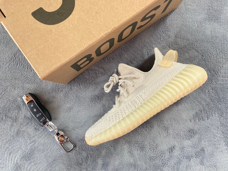 Adidas Yeezy Boost 350 V2 Light UV Sensitive GY3438