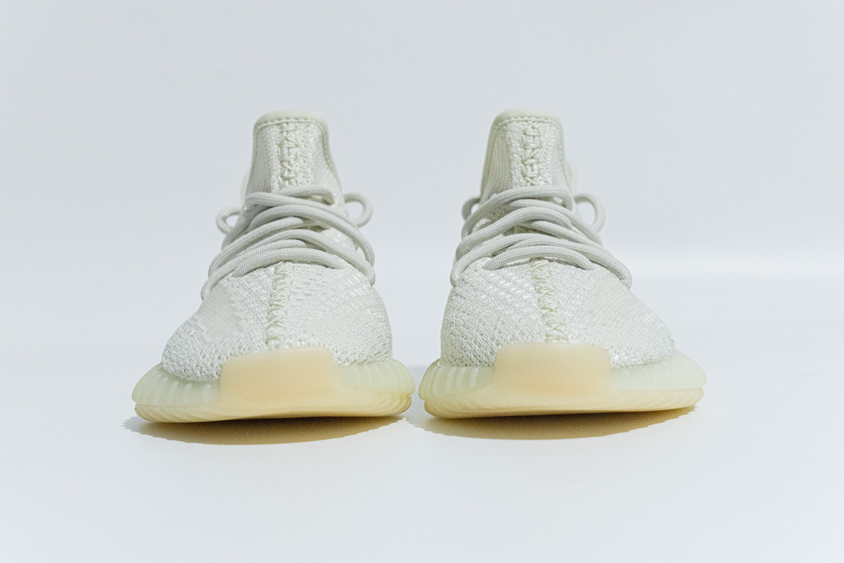 Adidas Yeezy Boost 350 V2 Light UV Sensitive  GY3438