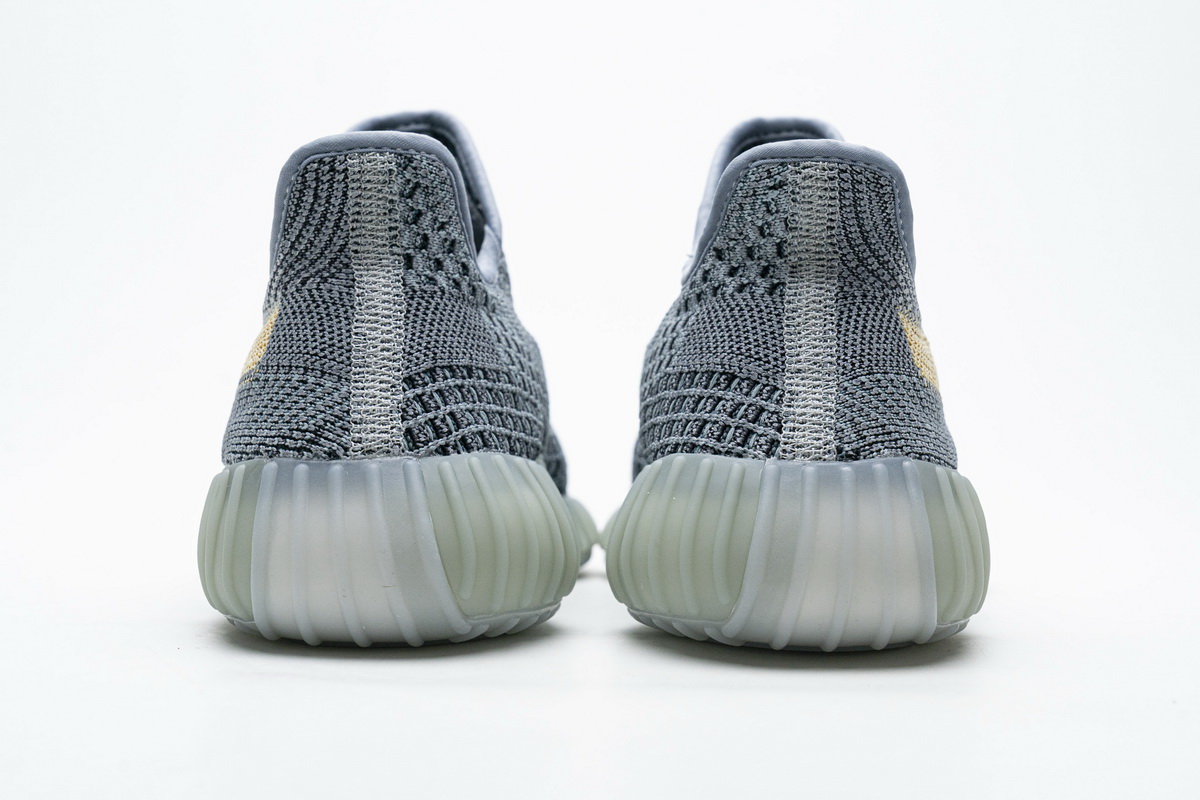 adidas Yeezy Boost 350 V2 “Ash Blue”  GY7657