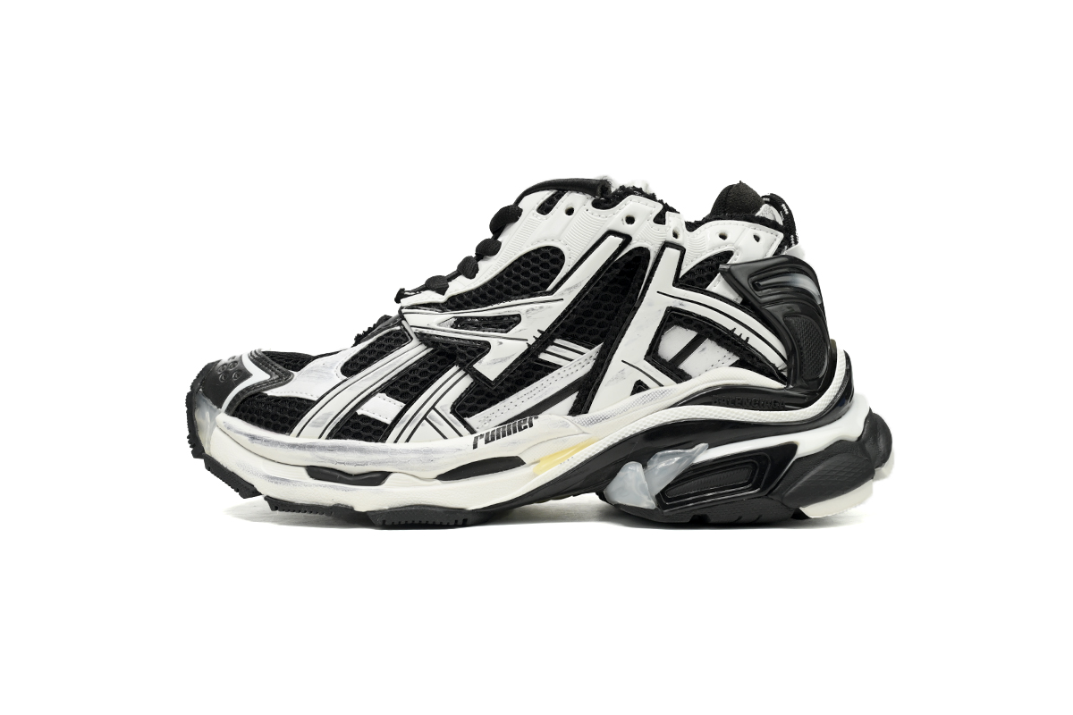 Balenciaga Runner Sneaker Black White 677403 W3RB2 9010