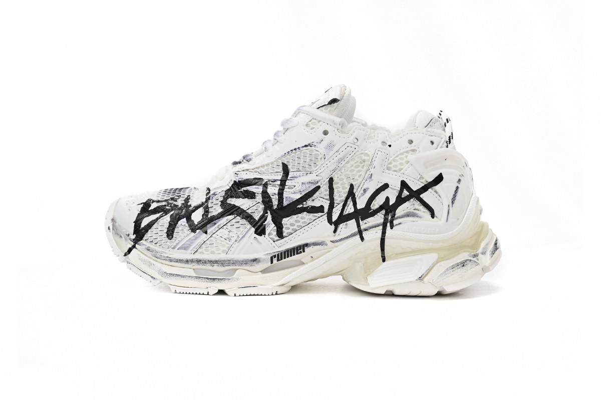 Balenciaga Runner Graffiti White 677402 W3RBQ 9010
