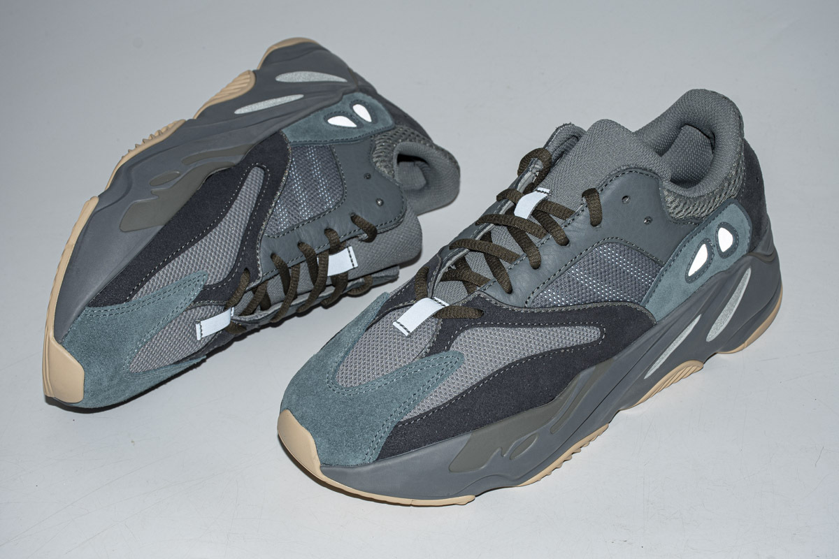 Yeezy Boost 700 Teal Blue Basf Boost FW2499