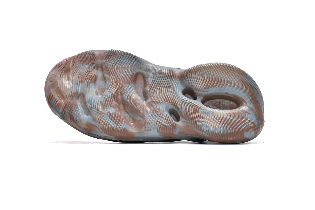 adidas Yeezy Foam RNNR MX Sand Grey GY3969