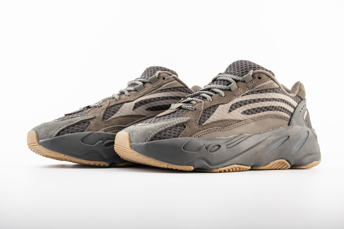 Yeezy Boost 700 V2 ��Geode�� EG6860