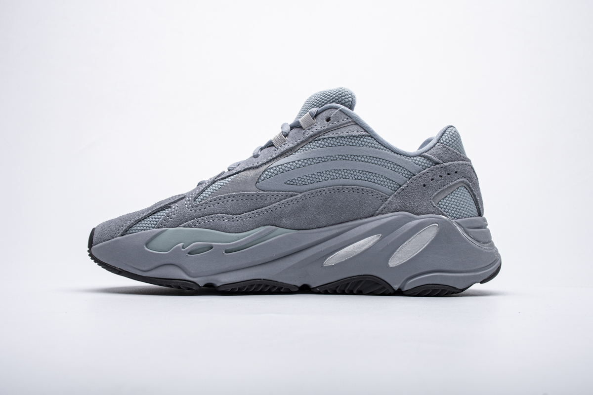Adidas Yeezy Boost 700 V2 ��Hospital Blue�� Basf Boost FV8424