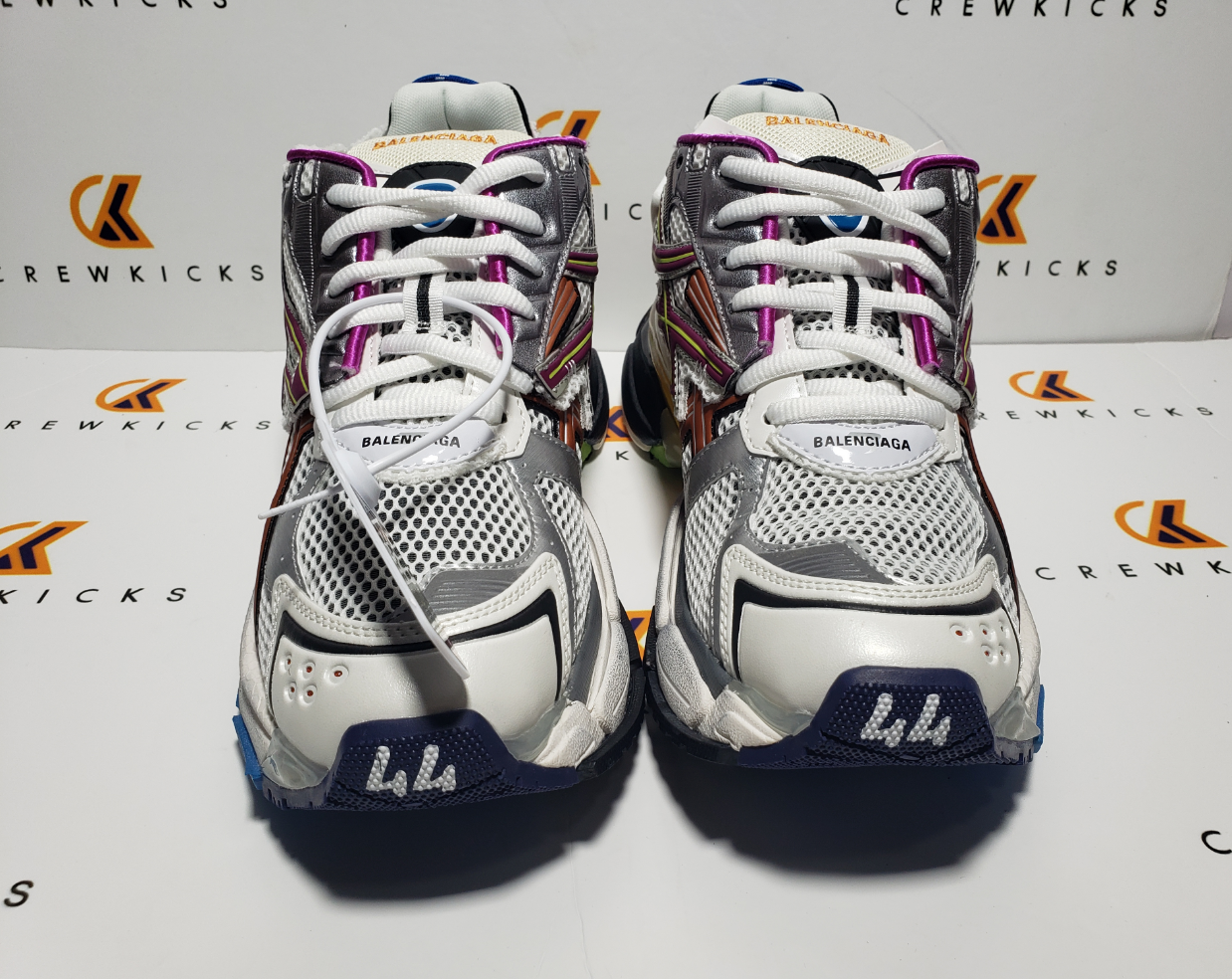 Balenciaga Runner Sneaker Multicolor 677402 W3RB6 8123