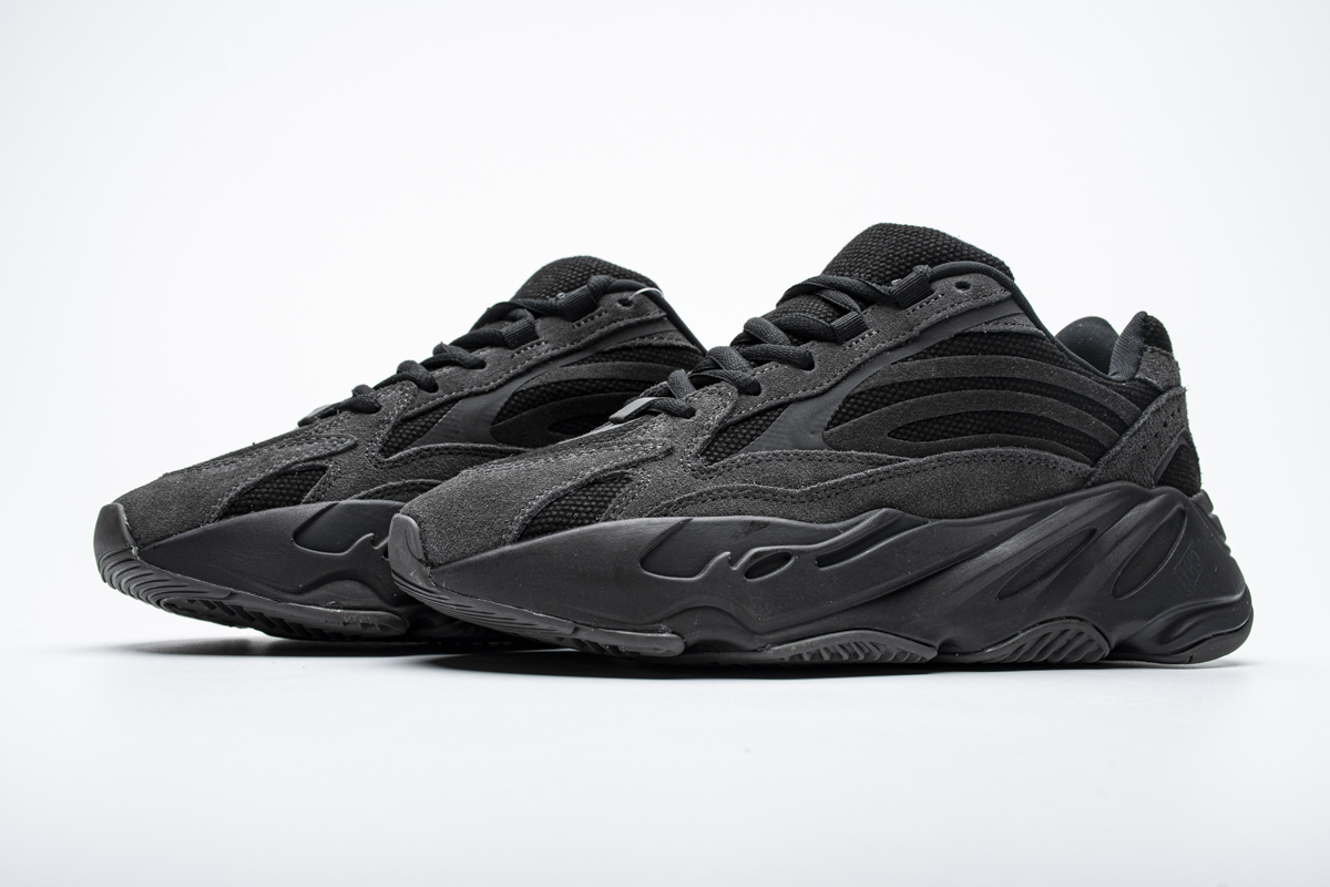 Yeezy Boost 700 V2 ��Vanta�� FU6684