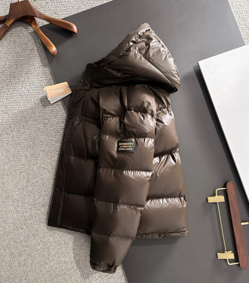 Burberry Puffer Jacket Brown