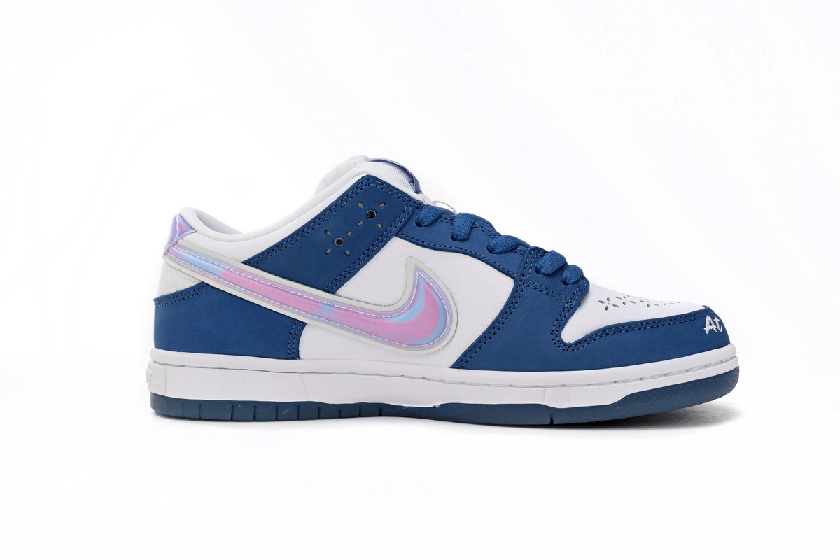 Nike SB Dunk Low Born x Raised One Block At A Time FN7819-400