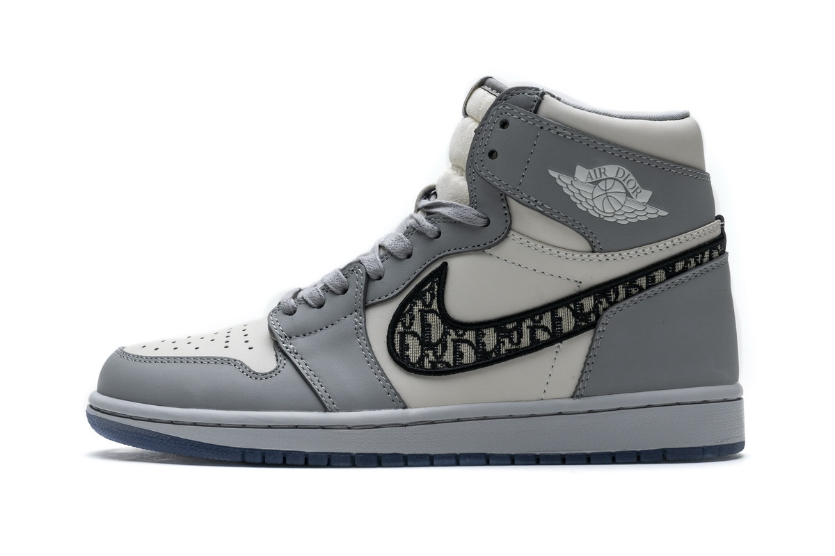 Jordan 1 Retro High CN8607-002